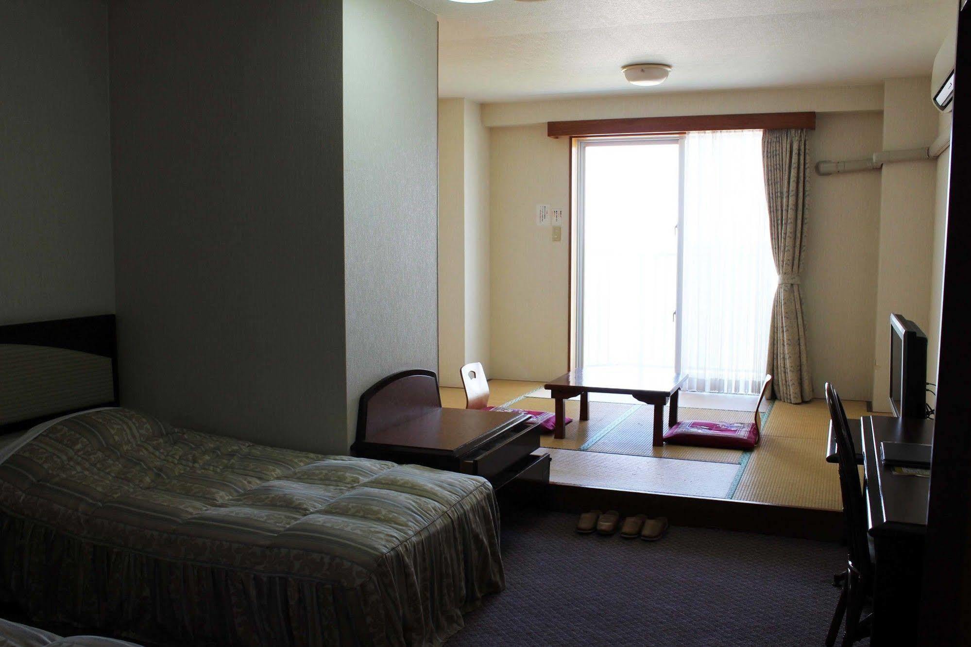 Miyuki Hamabaru Resort Onna Kültér fotó